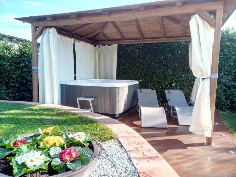 Il Fienile Di Tigliano Villa Vinci Exterior photo